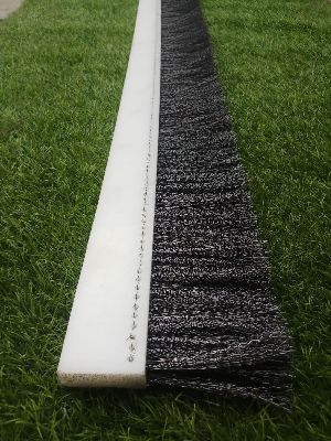 Tufting Strip Brush