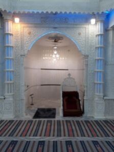 White marble mehrab (qibla)