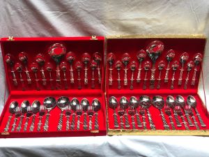 Flatware Set