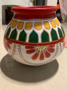 Decorated pot