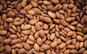 Almond Nuts