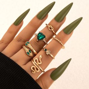 Ladies Finger Rings