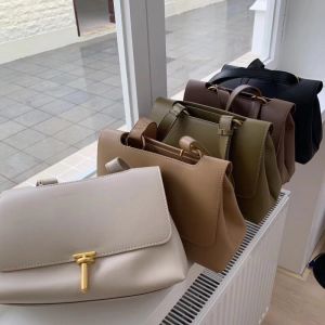 ladies shoulder bag