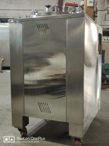 SINGEL LEVER AUTOCLAVE VERTICAL FULLY AUTOMATIC