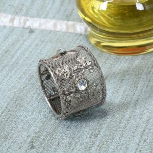 NR579 Metal Napkin RIng