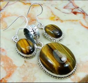 Tigers Eye Pendant