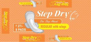 Step Dry Regular Sanitary Pads