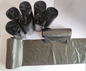 roll garbage bags