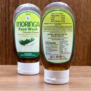 Moringa Facewash