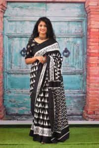 Jaipuri Print Saree