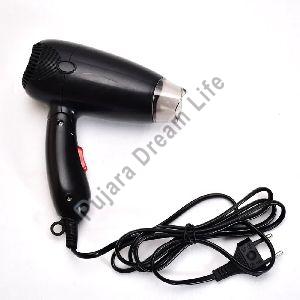 HAIR DRYER WITH FOLDABLE HANDLE FOR EASY PORTABILITY AND STORAGE