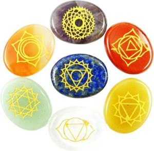 7 Chakra Carved Reiki Set