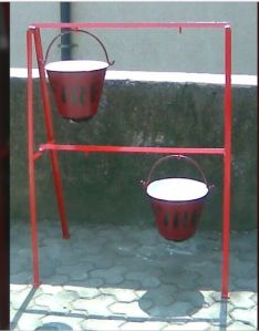 fire bucket stand