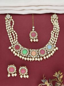 CNB34881 Gold Finish Kundan Necklace Set