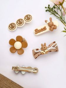 CNB42823 Brown Color Fancy Hair Clip