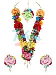CNB18984 Multicolor Color Floral Necklace Set