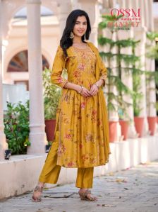 Nyra Cut Kurti Pant Set