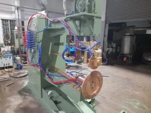 Universal Type Seam Welder