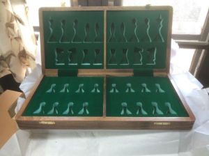Folding Chess Board 18 Inchesd With Inlaid Pieces Fitting