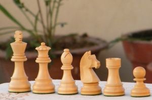 K012 German Staunton Wooden Chess Pieces