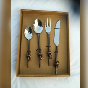 Cutlery 11