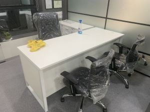 Modern Office Desk