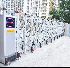 Automatic Retractable Gate