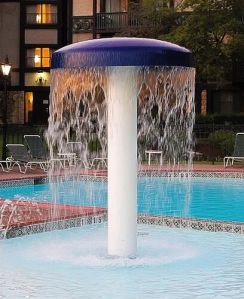 Swimming pool fountain