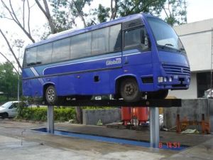 Bus Washing Lift