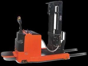 Electric Reach Stacker