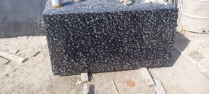 Coin Black granite