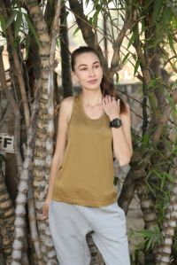 Bamboo Fabric Olive Runner Vest