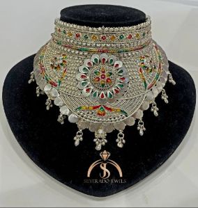 Desi Inian Aad Necklace