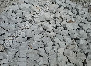 Kandla Grey Indian Sandstone Cobbles Pavers