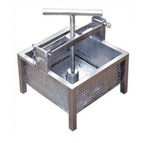 HAND OPERATED PANEER PRESS