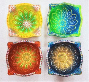 ECD-42 COLORED FOUR FACE LARGE AKHAND DIYA