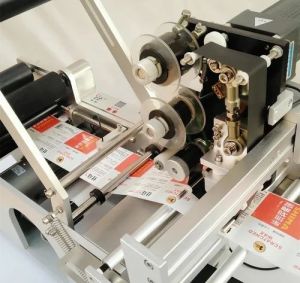 Semi-Automatic Sticker Labelling Machine