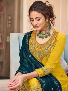 Zubeda Nirva Georgette Salwar Suits