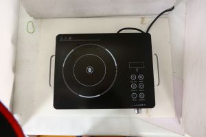 1400 Watt Induction Cooktop