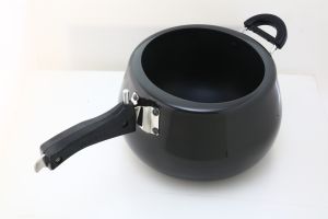 Inner Lid Pressure Cooker