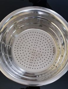 Metal Colander