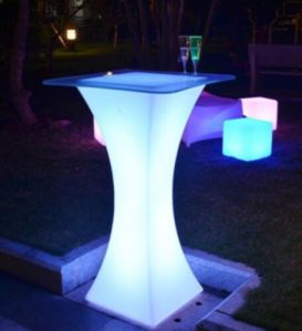 led cocktail table