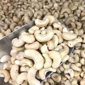 Raw Cashew Nuts