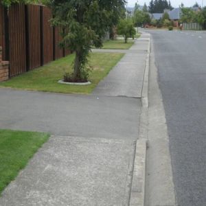 Concrete Footpath Curbing