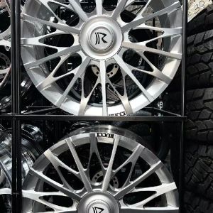 https://2.wlimg.com/product_images/bc-small/2023/9/9127384/rucci-forged-wheels-1679466440-6813266.jpeg