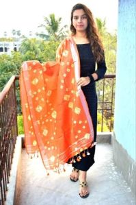 linen dupatta