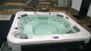 Spa pool jacuzzi Bathtub