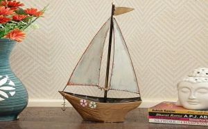 Sally Boat Table Decor