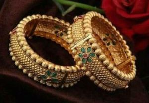 Traditional Gold Bangles