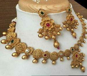 gold necklace